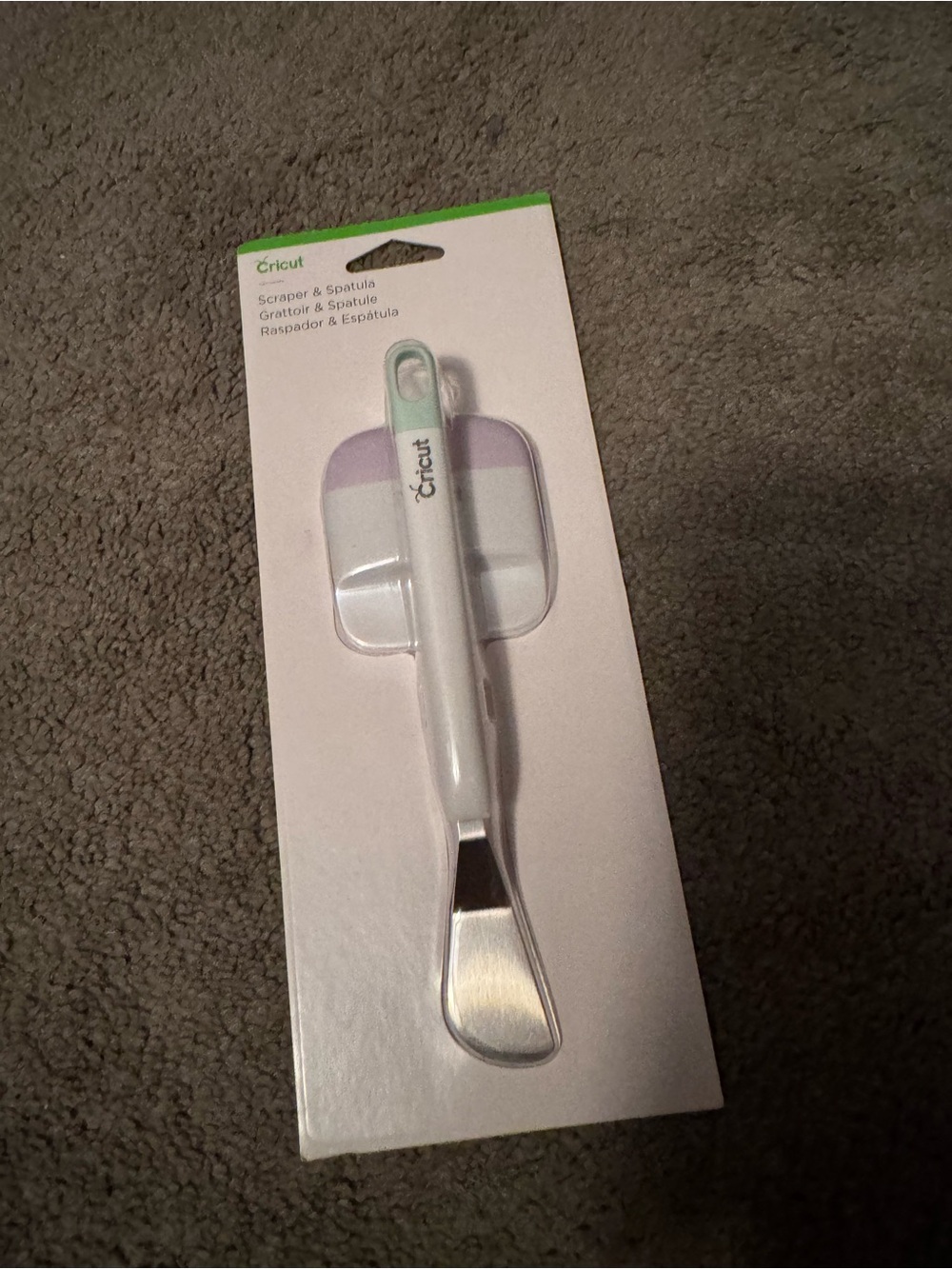 Cricut White & Mint Weeding Spatula and Scraper Set